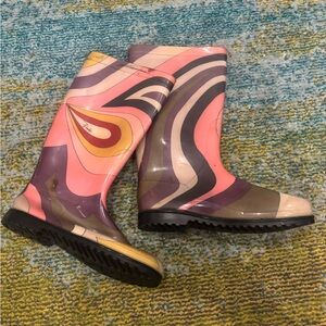 Emilio Pucci Pink and Cream Swirl Rain Boots